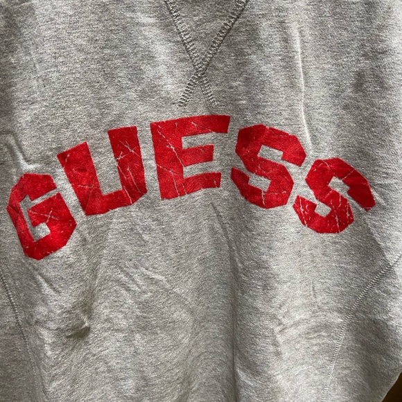 6️⃣5️⃣0️⃣ Guess Sweatshirts. Size - M - Picture 4 of 10